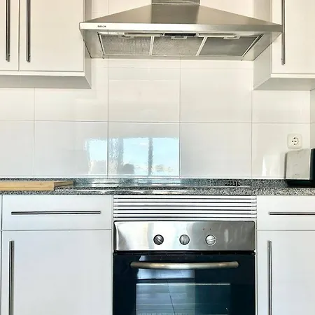 Cabo Ruivo - Wonderful Apartment - Free Parking Appartamento Lisbona