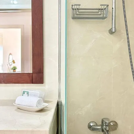 Cabo Ruivo - Wonderful Apartment - Free Parking