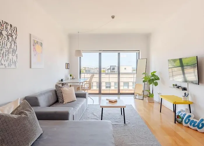 Wonderful - Free Parking - Cabo Ruivo 34636al Apartamento *