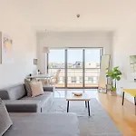 Wonderful - Free Parking - Cabo Ruivo 34636al Apartmán *