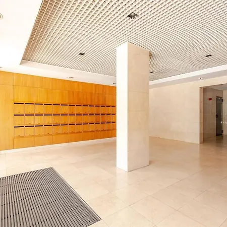 公寓 Wonderful - Free Parking - Cabo Ruivo 34636al
