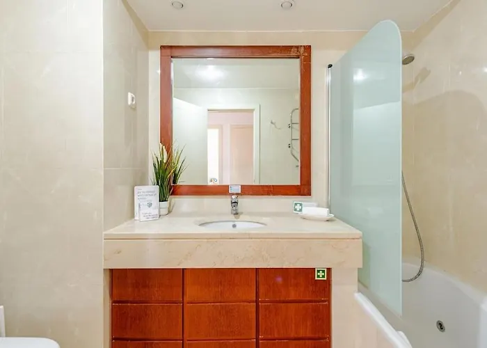 Apartment Wonderful - Free Parking - Cabo Ruivo 34636al *