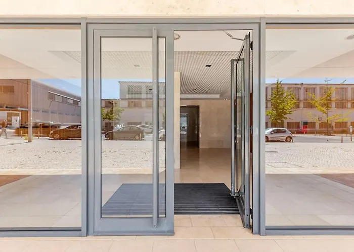 Wonderful - Free Parking - Cabo Ruivo 34636al Apartment