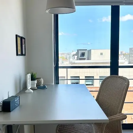 Apartamento Wonderful - Free Parking - Cabo Ruivo 34636al